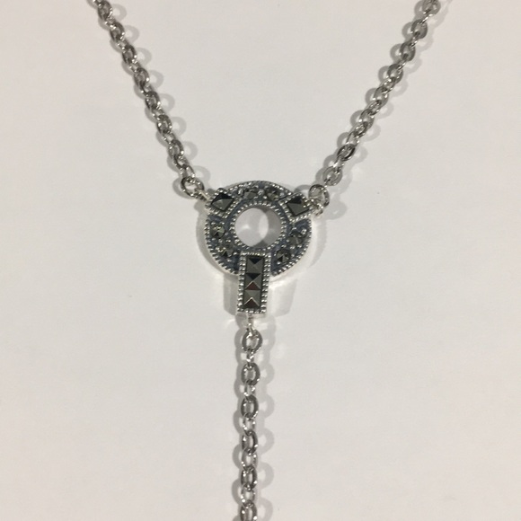 Sterling Silver Vintage Dangling Pearl Necklace - Picture 3 of 7